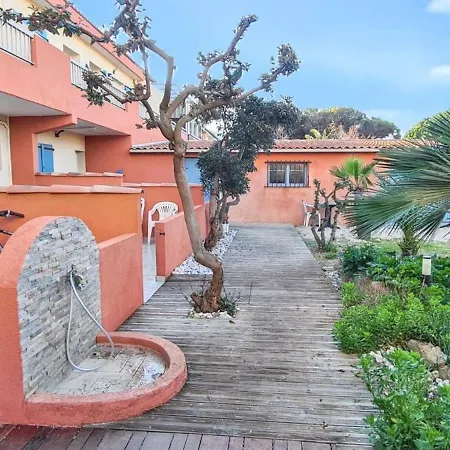 Confortable A 22 M² + Terrasse C דירה *