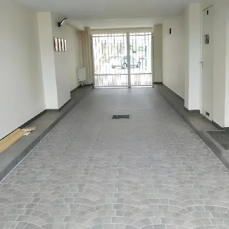 Confortable A 22 M² + Terrasse C *