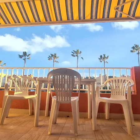 Confortable A 22 M² + Terrasse C Hyeres
