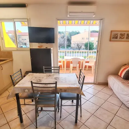 Apartment Confortable A 22 M² + Terrasse C *